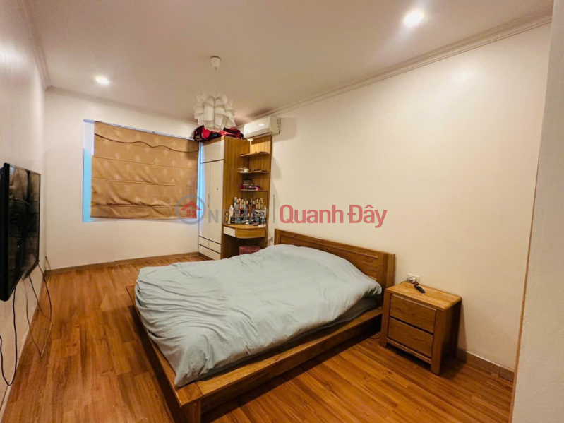 (100% real news) Apartment 130m2 x 3 bedrooms with car slot in building 34T - Southeast balcony - Furniture 600 million, Vietnam Sales đ 9.5 Billion