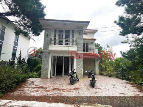 Cho thuê và sang nhượng villa Nam Hồ giá 18 triệu phường 11 Đà Lạt Lâm Đồng _0