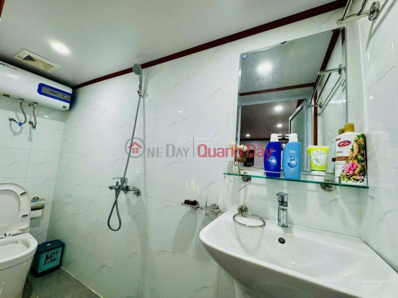 đ 4 tỷ | Bán gấp tập thể tầng 1 - 70m2 tại số 5 Ngõ 72, Bùi Ngọc Dương, Q. Hai Bà Trưng