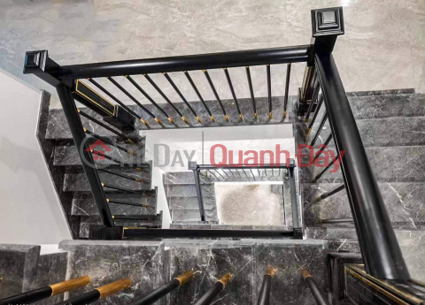 Nhà tôi cho thuê nhà, Lê Trọng Tấn, Hoàng Văn Thái,, 220m2x 3T -46 tr _0