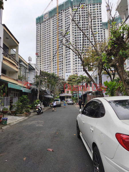 ► MT Hóa Sơn, Hải Châu đường 5.5m lề 3m, gần DownTown, Lotte, 56m2, 2 tầng cứng cáp, nhỉnh 6.x tỷ Việt Nam, Bán | đ 6,35 tỷ