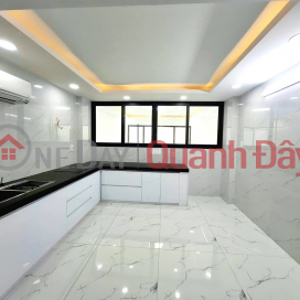 House for sale in Ngo Quyen car alley, District 10, 47m2, 3 floors, only 5.6 billion. _0