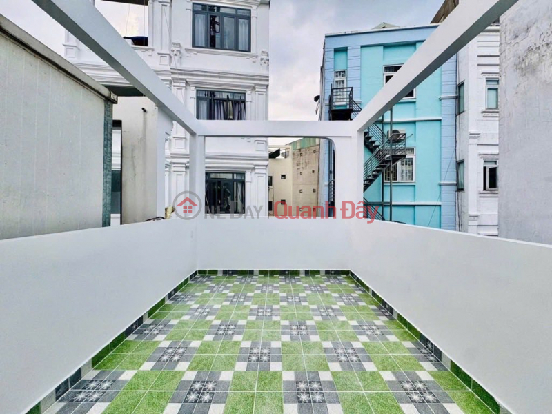đ 5.99 Billion Beautiful House on Nguyen Thai Son Street Near Van Lang University