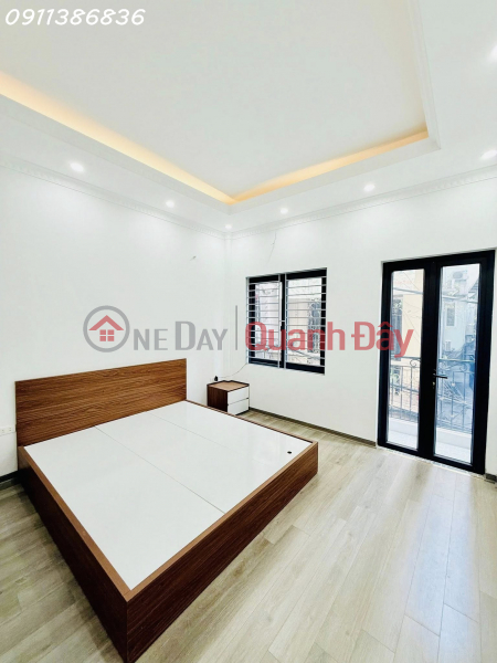 Ô tô đỗ cửa Trần Thái Tông, Mới đẹp, Ban công cực mát, 40m*5T chỉ 15.9 tỷ Việt Nam, Bán, đ 15,9 tỷ