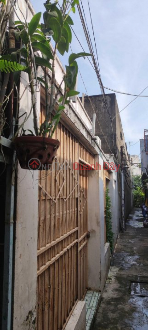 OWNER needs to sell house quickly located in Go Vap District, HCMC _0