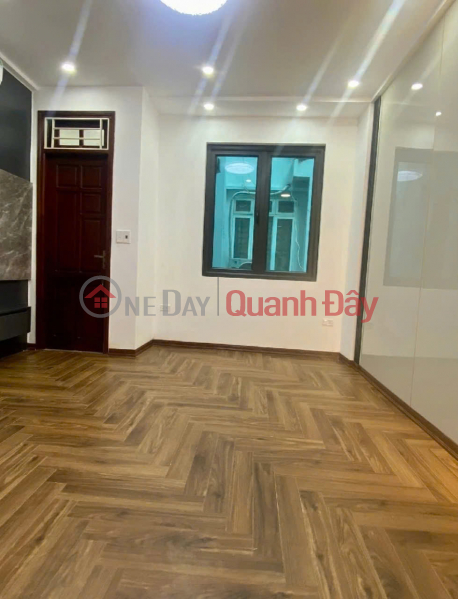 URGENT SALE OF BEAUTIFUL HOUSE IN YEN HOA STREET, EXTREMELY VENTILABLE CORNER LOT, TOP SECURITY - 5 FLOORS, 7.75 BILLION Vietnam, Sales đ 7.75 Billion