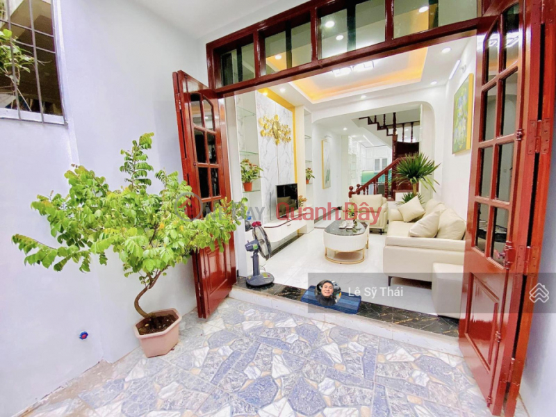 Bán nhà Kim Giang, DT 52m2x 4 tầng, ở luôn, giá 7.28 tỷ, ngõ cự rộng, gần đường oto, SĐCC Niêm yết bán