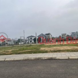 Need to sell two plots of land adjacent to Dong Giang area. Total Area: 224.40m2 (12m x18.7m) 100% TC _0