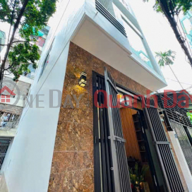 NHAN CHINH-THANH XUAN-AREA: 43m2- 5 floors-PRICE: 9.6 billion-FRONTAGE 4.2M-CORNER LOT-OVERFLOWING UTILITIES-FURNISHED INTERIOR FURNISHING _0