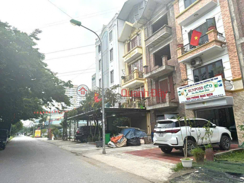 E có 3 mảnh ĐẤT SIÊU HIẾM- PHÂN LÔ Ô TÔ TRÁNH- VỈA HÈ RỘNG !!! Đồng mai hà đông - 79m giá 9 tỷ 500tr 
Cách Niêm yết bán