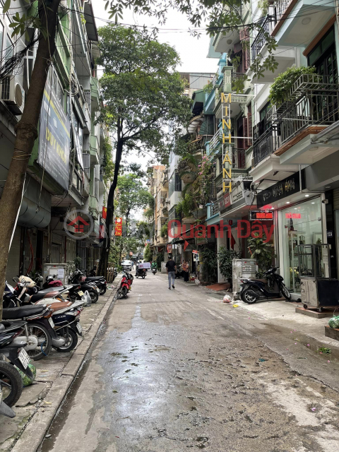 HOUSE FOR SALE IN THANH XUAN, 52M2, 4 FLOORS, PLOT WITH 2 SIDES FACING ALLEYS, CARS CAN PASS, SIDEWALK, SUITABLE FOR BUSINESS, 20.X BILLION VND _0