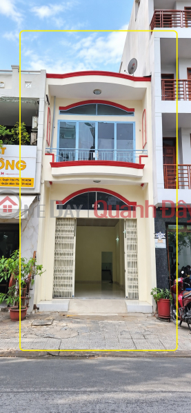 House for rent on Thach Lam street, 72m², 2 floors, 18 million VND - near apartment buildings and intersection. Rental Listings