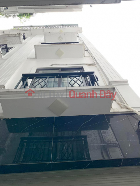 3 Billion people have a 5-storey house near the Cau Giay District Committee Sales Listings