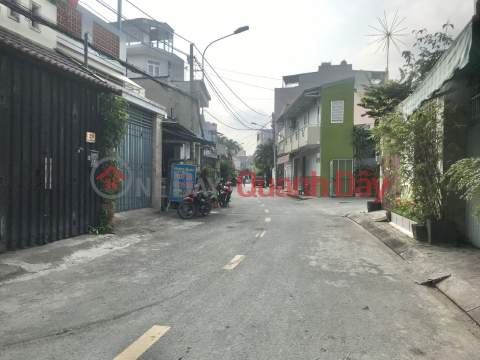 Nhà đường 385, gần Lê Văn Việt, Hẻm xe hơi thông, 1 sẹc,3 tầng 55m2 _0