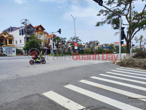 Bán nhà mặt đường tại Đồ Sơn, vị trí thuận lợi cho khách sạn, dịch vụ, nhà hàng... _0