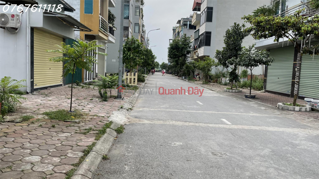 Selling land in Giang Bien, sidewalks, cars avoiding each other, permanent open view, 95m, MT5m, balance 9 billion Sales Listings