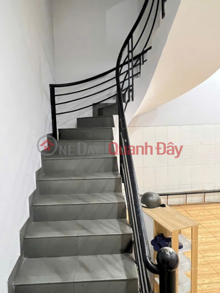 Selling hotel in Buu Long residential area, currently rented for nearly 40 million\\/month, only 5.7 billion | Vietnam | Sales | đ 5.7 Billion