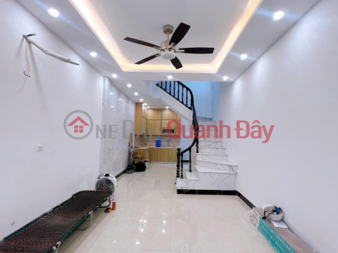 Townhouse for sale in Fort Dai Lang, Dong Da, Area 38m2, 4 Floors, 4m Area, Only 20m Car Avoid, Only 7 Billion. _0