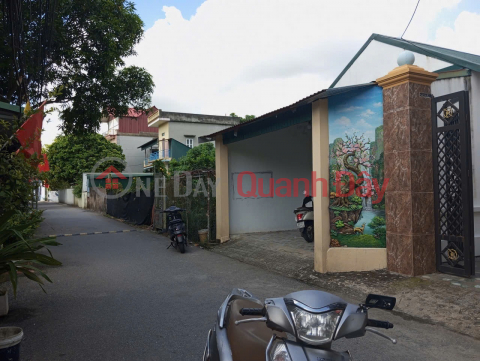 Land for sale in Thuan Thanh, Bac Ninh. 76m2 * frontage 7.2m * 2 billion. Cars can pass through, into the land. _0