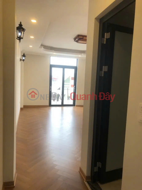 NHÀ MỚI Ở LUÔN GÂRA Ô TÔ Phố Nguyễn Văn Linh 88m2 X 6 Tầng,15 tỷ Long Biên. _0