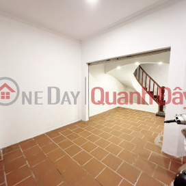 Whole house for rent in Hoa Bang, 70m2 x 4 floors, 5 bedrooms, available immediately _0