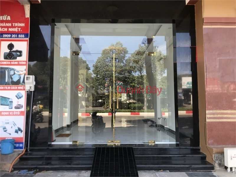 Beautiful facade for rent near Le Hong Phong junction, tpvt Rental Listings