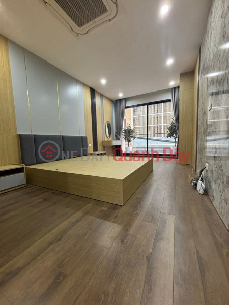 đ 13.8 Billion | House for sale in Ngoc Thuy, 6 floors with elevator, parking available, open front and back.