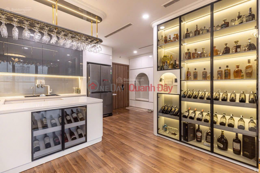 Corner apartment for sale on a high floor at Mipec Rubik 360 project, 14.8 billion VND, beautiful view, reputable location in Cau Giay, Hanoi. Vietnam Sales, đ 14.8 Billion