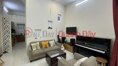 OWNER Needs To Sell Quickly A CUTE DESIGNED TOWNHOUSE In Car Alley - Ward 16 - Go Vap - HCM _0