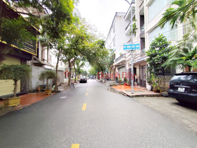 Bán nhà mặt đường Hoàng Ngọc Phách - 93m 2 tầng - giá 8.9 tỉ Niêm yết bán