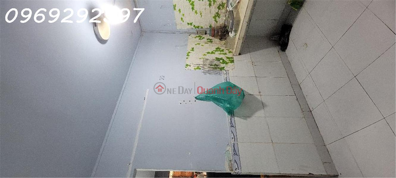 đ 3 Billion, House for sale C4 Alley Thoang Cong Lo Ward 15 Tan Binh - Beautiful Corner Lot - only 3 billion