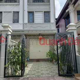 ENTIRE HOUSE FOR RENT - FULLY FACILITIES - At Hoang Mai Market - Hai Phong _0