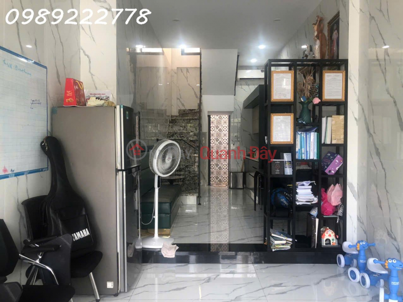 Property Search Vietnam | OneDay | Residential Rental Listings For rent the whole house on Truong Sa frontage - 3.5X14M - 5 floors, 100% new - Price 35 million<br \\/> Suitable for company office<br \\/> Convenient