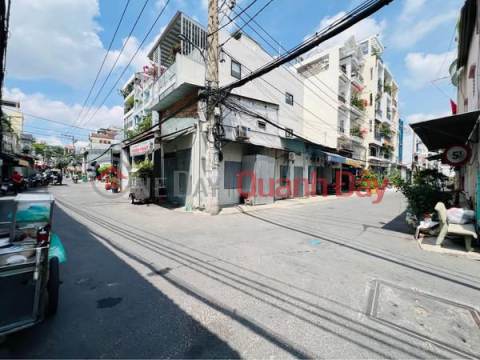 House As Dilapidated As Empty Land Quang Trung Alley Trucks Are Open All Over _0