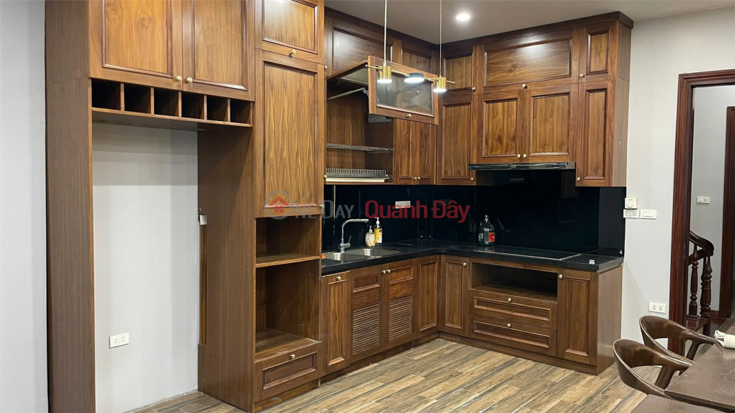 , Please Select | Residential | Sales Listings | đ 19.5 Billion