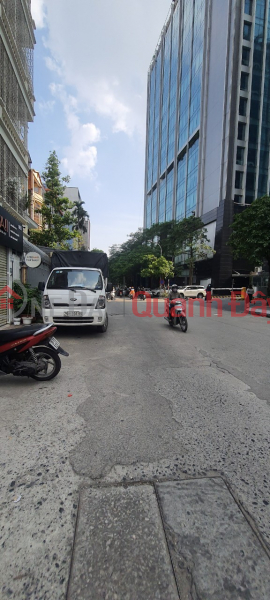 Property Search Vietnam | OneDay | Residential Sales Listings | House for sale on alley 34 Hoang Cau, Dong Da, 60m 5 floors, car, business