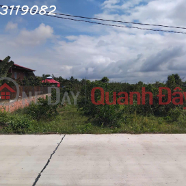 Selling a 2,794m2 plot of land (2.15 billion VND),own the land immediately, can be converted to residential land. _0