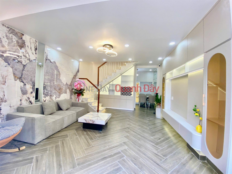 Nhà vừa ở vừa kinh doanh, hơn 5 tỷ, cạnh Phú Mỹ Hưng, 2 tầng Niêm yết bán