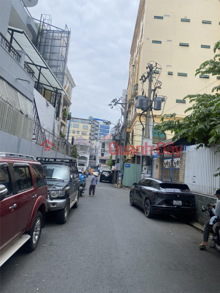 đ 30 Billion | **House for sale on Pham Cu Luong street**, ward 2, Tan Binh; 7*20, next to the airport
