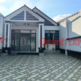Thai Roof House for Sale 7.6m x 32m - East direction, Near Social Amenities" _0