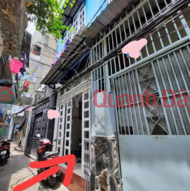 T3131-House for sale Alley 436\/ Cach Mang Thang 8 - District 3 - 26m2 - 3 floors RC - 2 bedrooms Price 3 billion 950 _0