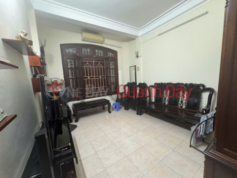 NGUYỄN CHÍ THANH - HUỲNH THÚC KHÁNG - KHU VIP, PHÂN LÔ, HIẾM NHÀ BÁN - 42M2X5T - 18.9 TỶ _0