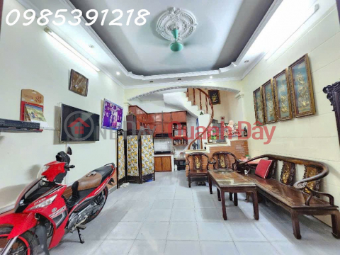 10M TO RIVER ROAD - TRUONG DINH - 35M2 - 5 FLOORS - 6.5 BILLION, LARGE, SPACEFUL 3-STOREY ALLEY _0