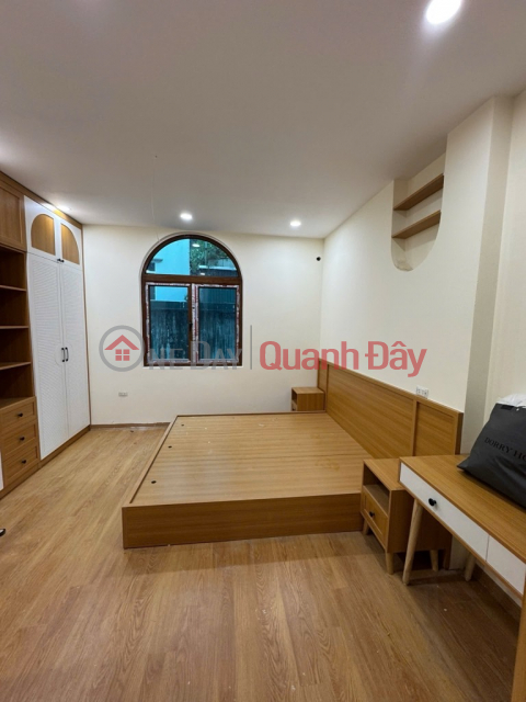 Lện Cư 25m 5 tầng chỉ 6,7 tỷ, nhà đẹp đủ đồ sổ vuông chỉ về ở luôn _0