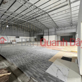 Warehouse\/Factory for rent, suitable for business and production, with an area of 1000m2, located in an area with many workers in Kim. _0