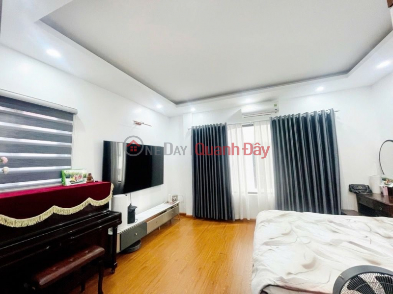 XUAN LA, AREA 38M x FRONTAGE 5M, 5 FLOORS, 9.3 BILLION, BEAUTIFUL HOUSE, CORNER LOT, ALLEY 3M, NEAR STREET, FUTURE ROAD OPEN NEAR THE HOUSE Vietnam, Sales, đ 9.3 Billion