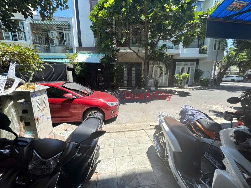 Beautiful new 3-storey house on B5 street - VCN Phuoc Hai urban area - Nam Nha Trang ward only 6 billion 650 million Sales Listings