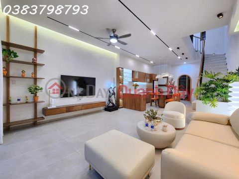 URGENT SALE OF JAMISSION GARDEN HOUSE - NEAR AN PHU DONG APARTMENT - 4 FLOORS - 68.5M2 - FULL FURNITURE FREE - 4 BILLION 5 _0