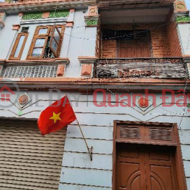 Hơn 8 tỷ nhà ngõ 71 Bồ Đề 37m x 4T, chỉ 1 nhà ra mặt phố oto tránh. _0