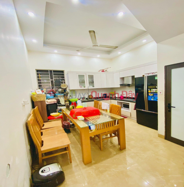 Property Search Vietnam | OneDay | Nhà ở Niêm yết bán | Bán nhà mặt ngõ ôtô phố Cầu Giấy, 60m2, mặt tiền 4m, hướng Đông Nam, cách mặt phố đúng ba bước chân